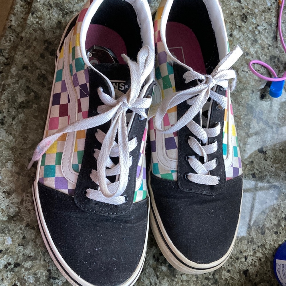 Vans multi colored checkered size 5